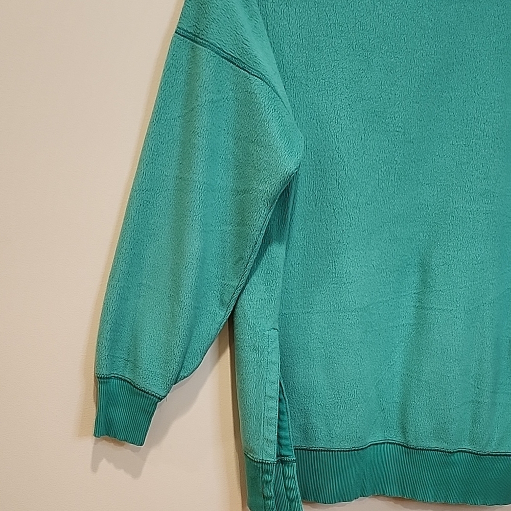 Aerie Sweatshert in Teal Green - Picture 8 of 10